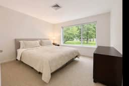 Luxury 3BD/2BA • Harvard/MIT • Parking •Sky Lounge