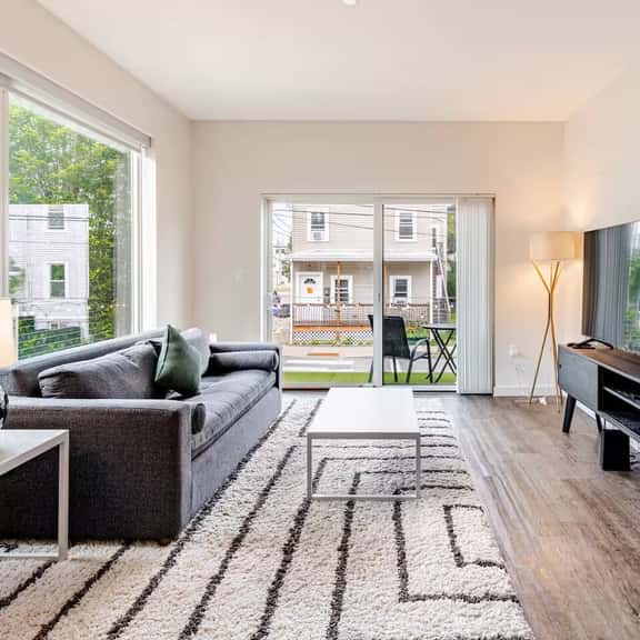 30 Day+ | The Lumen | Luxury 2BR/2BA | Balcony - Image 1