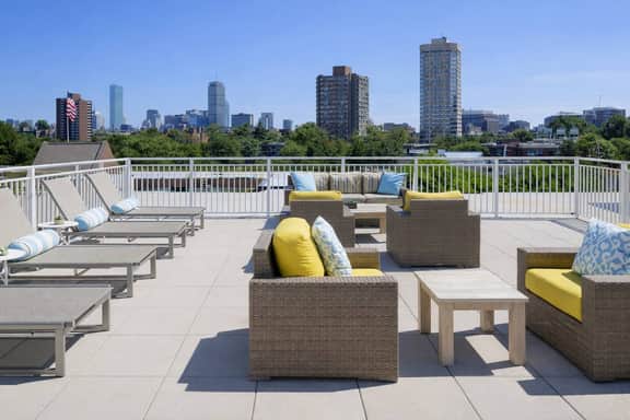 Luxury 3BD/2BA • Near Harvard/MIT • Parking
