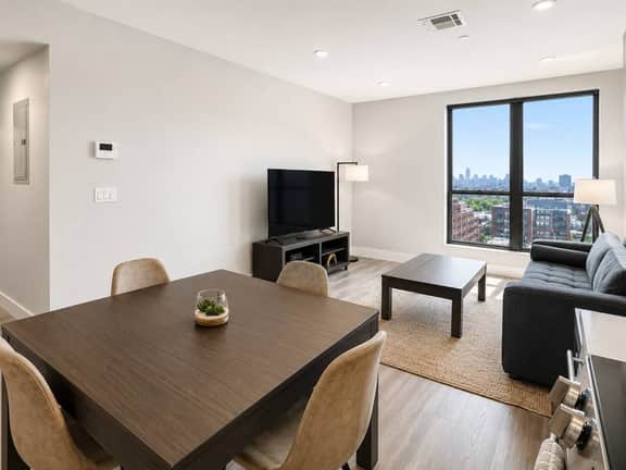 The Telford Residence Luxury 1BR/1BA with Den - Image 5